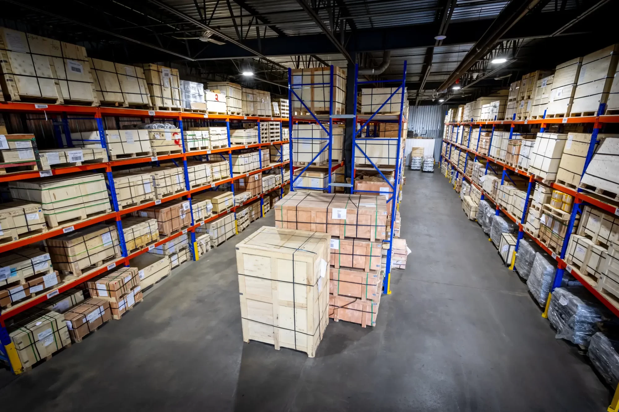 Agrandissement de l’entrepôt au Canada