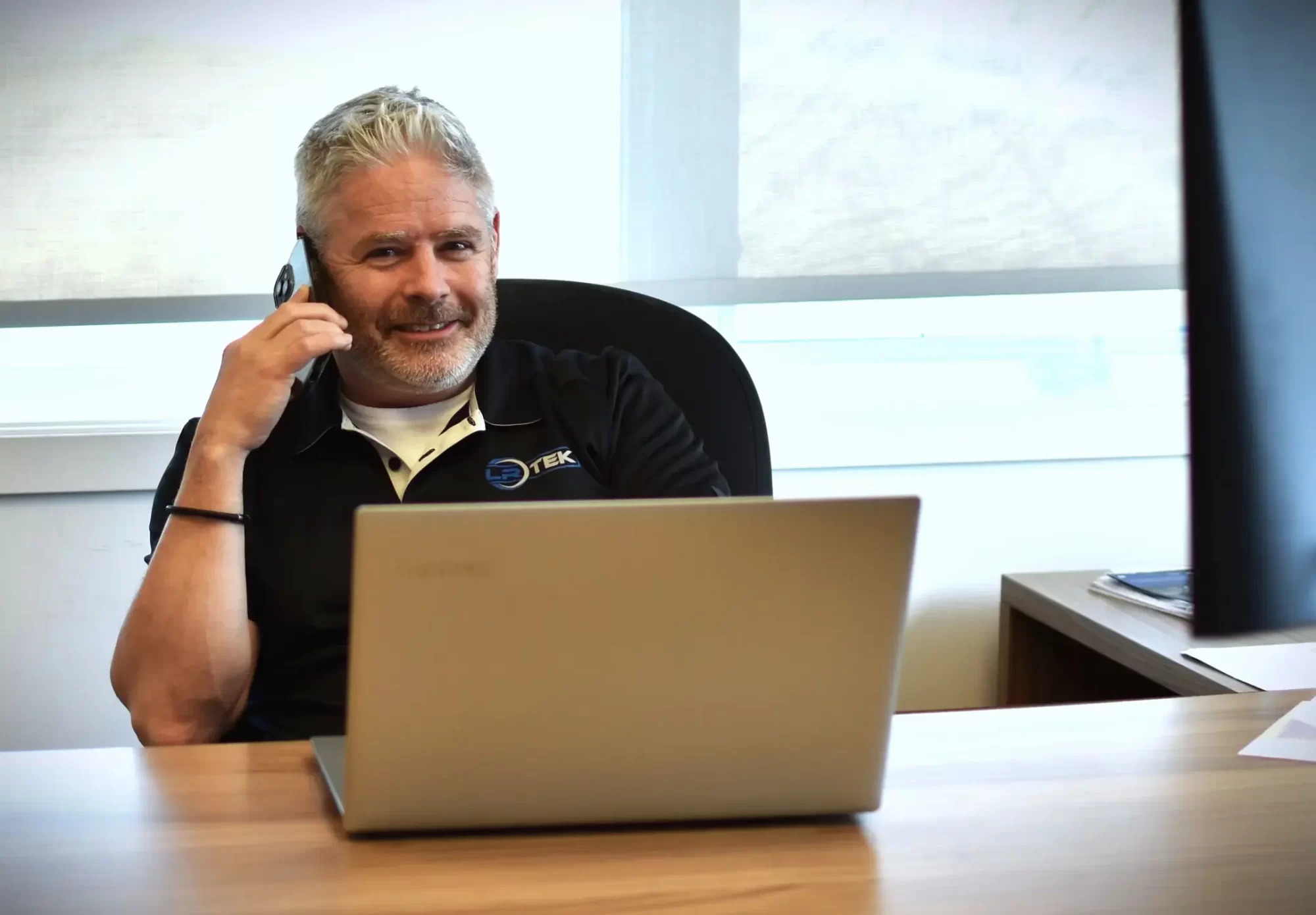 team_canada_10 - NICK - Technical Sales Representative - Representant Technique des Ventes